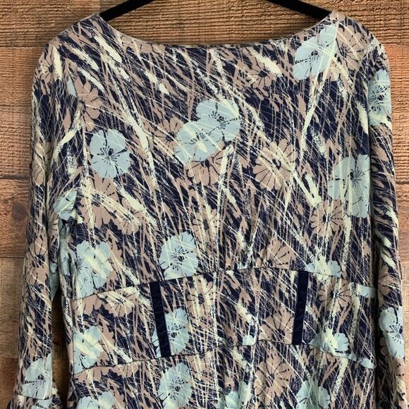 Stetson Cropped Sleeve Floral V-Neck Dress Blue Gray Size Medium - Picture 8 of 9